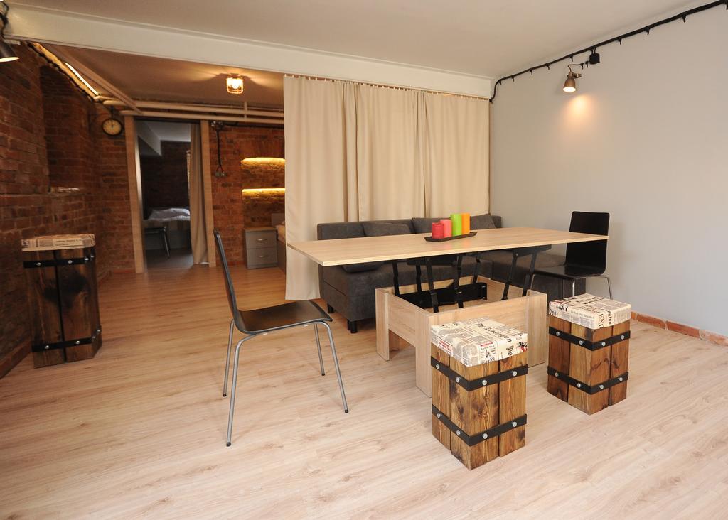 Hostel Centrum Вжесня Экстерьер фото