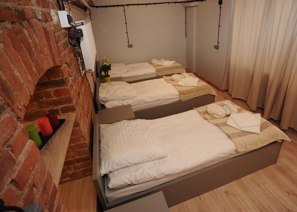 Hostel Centrum Вжесня Экстерьер фото
