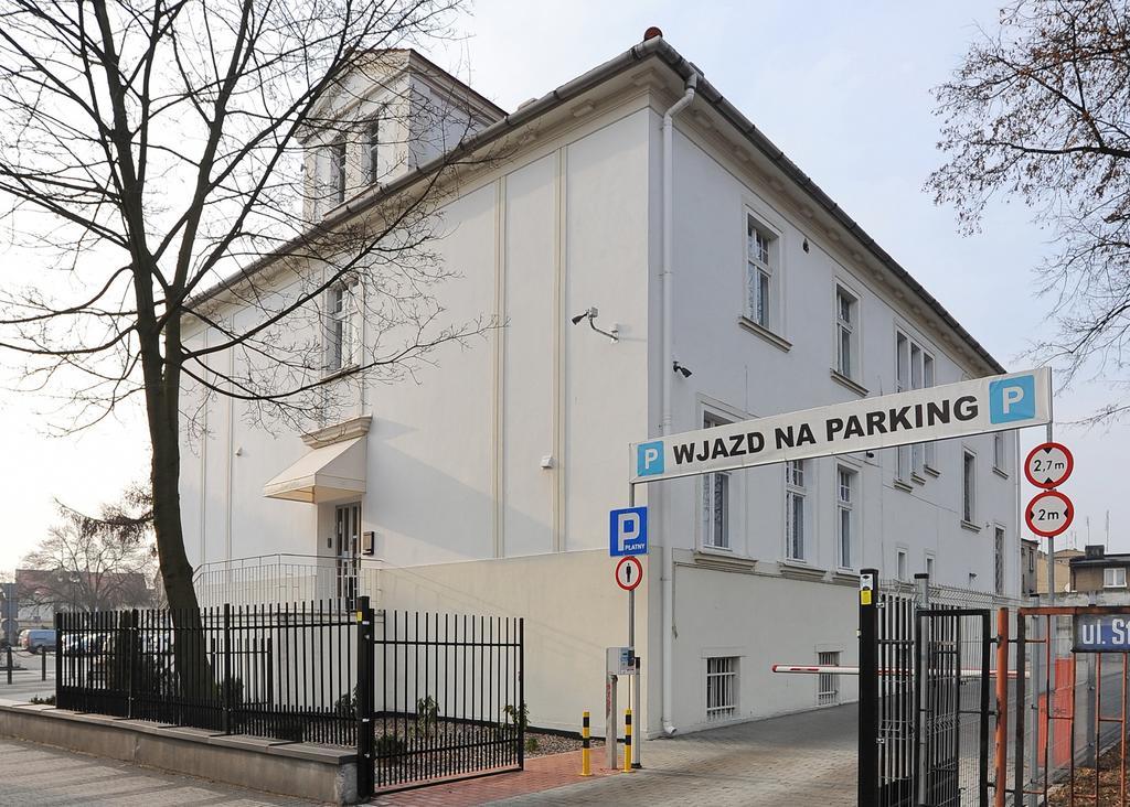 Hostel Centrum Вжесня Экстерьер фото